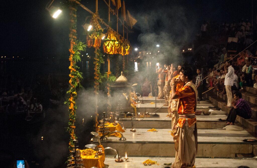 Varanasi travel guide for foreigners