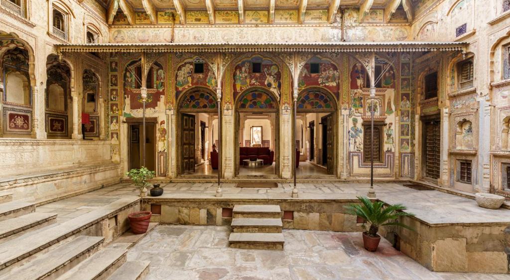 Vivaana Culture Haveli-mandawa travel guide