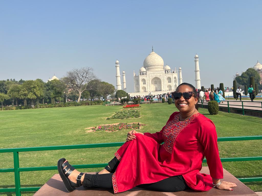 Taj Mahal Day tour| Same Day Agra Tour